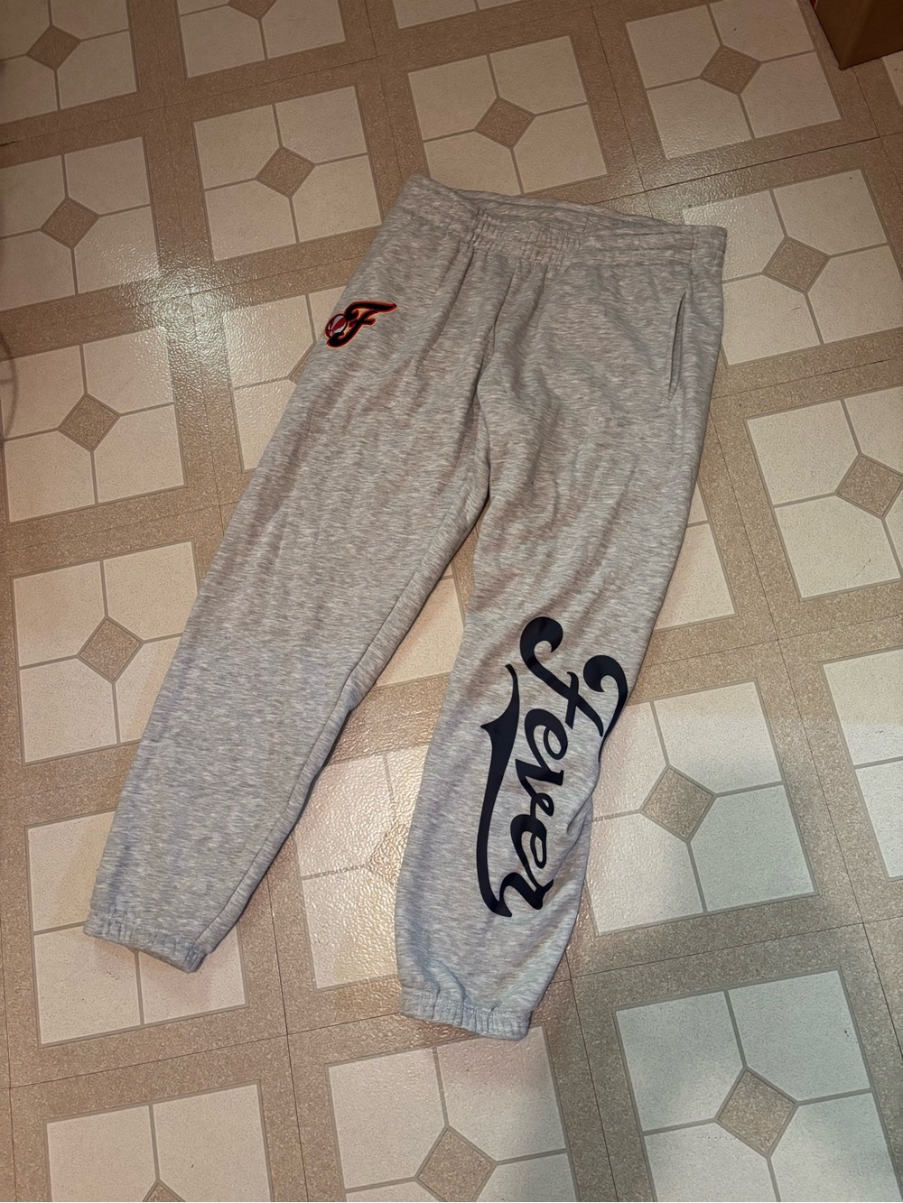 NEW WNBA INDIANA FEVER GREY WOMENS FLEECE SWEATPANTS